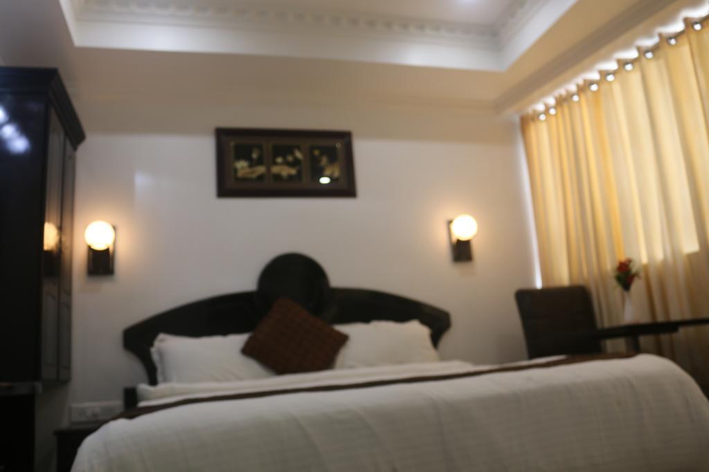 Gago Inn Thiruvananthapuram Extérieur photo