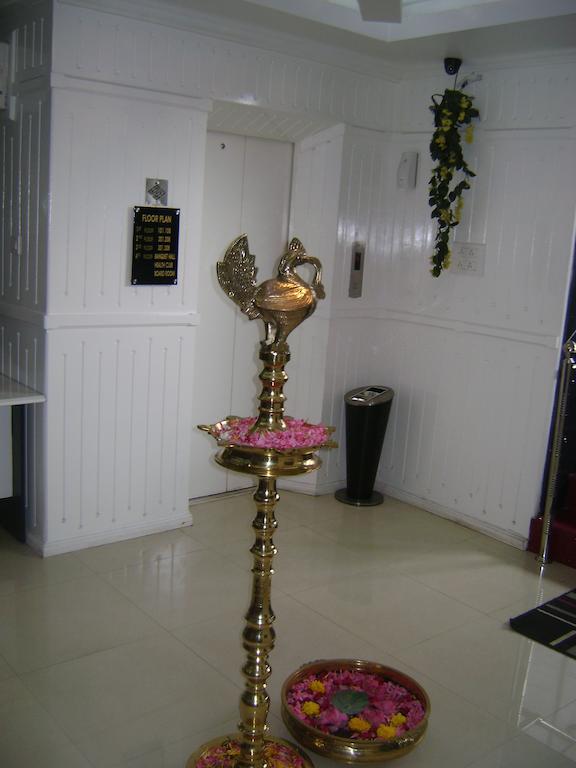Gago Inn Thiruvananthapuram Extérieur photo